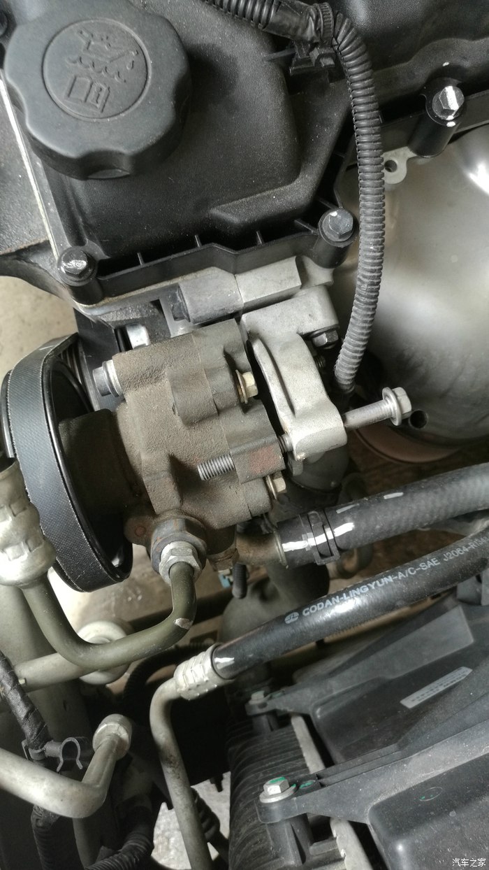 助力泵皮带和发电机皮带是一根吗,发电机皮带和助力泵皮带一样吗