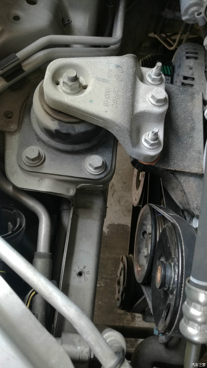 助力泵皮带和发电机皮带是一根吗,发电机皮带和助力泵皮带一样吗