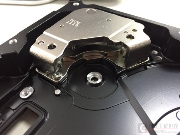 拆解希捷500g移动硬盘,希捷1tb固态硬盘拆解