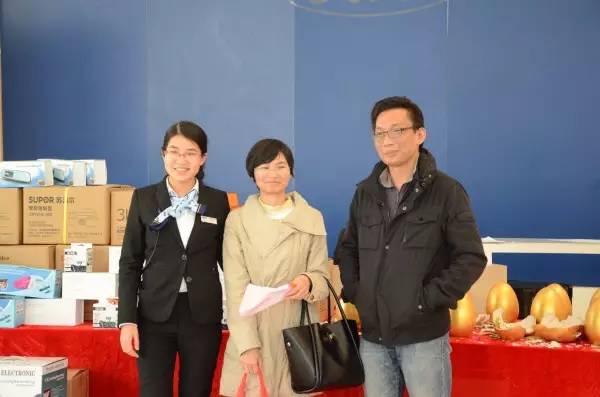 新春成交42台！小胖看车团到访惠州益成