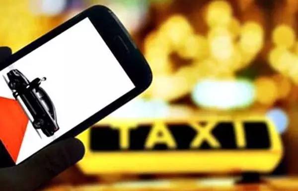 高温天气、二孩经济、女性总统候选人本周新闻热词（7.24-30）