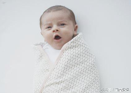 月嫂怎样给婴儿裹包被,金牌月嫂带娃秘诀