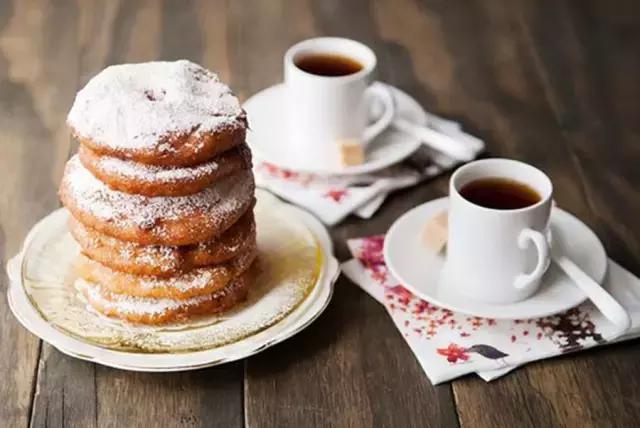 一辈子很长要找个相爱的人,一辈子很长找一个让自己笑的人