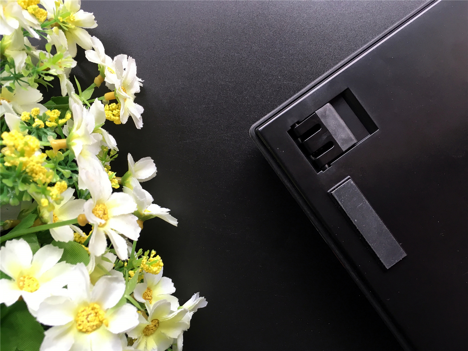 酷冷至尊烈焰枪xt绿轴,酷冷至尊烈焰枪xtv2键盘