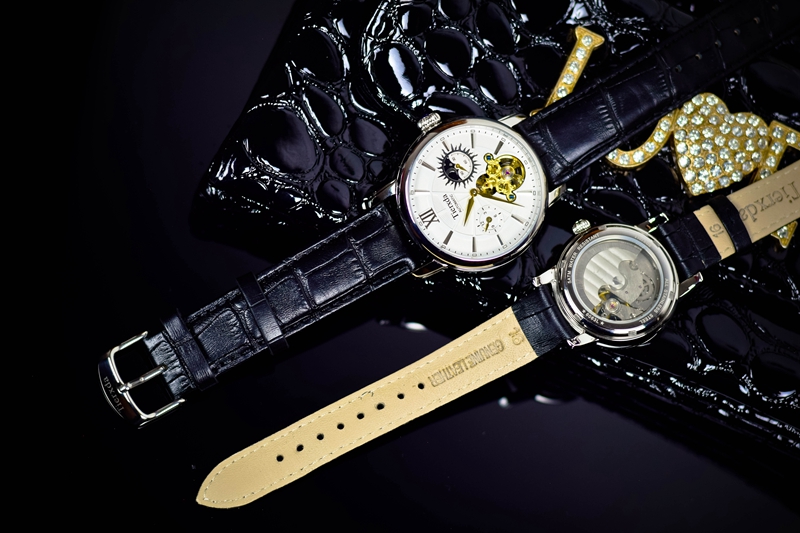 镂空机械表机芯排行榜最新,机芯镂空设计的表