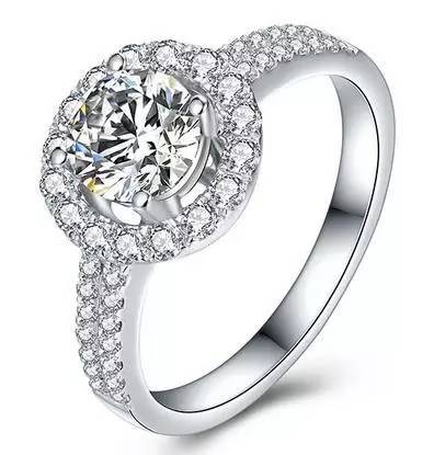 30分裸钻可以做出什么项链,30分的裸钻如何选择