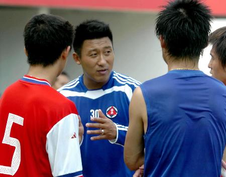 范志毅留洋视频,范志毅孙继海岁月轻狂