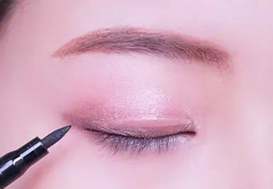 情人节妆简单创意,甜蜜情人节妆容教程