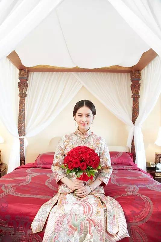 看林心如刘诗诗Angelababy传统婚礼服，谁是最美新娘？
