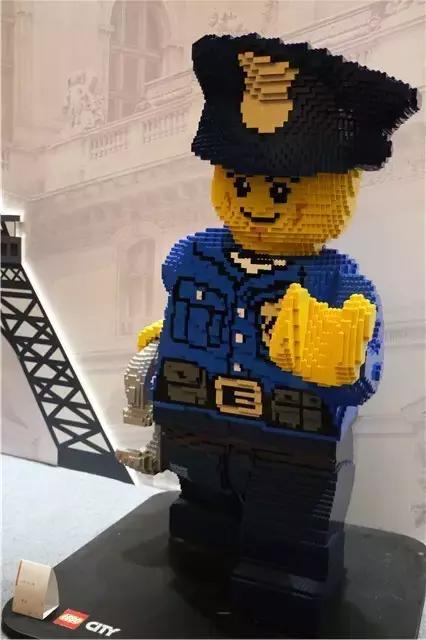 两个小时就能逛遍全世界？好喝的酒果然都是糖衣炮弹