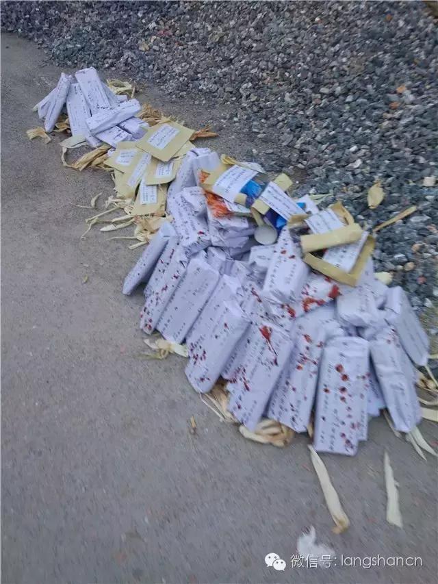 送老客‖中元节留下的残局，谁来为这样的不文明买单？新宁人