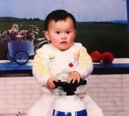 舔屏有一种喷鼻血的方式，叫中国奥运男神！