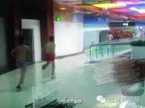 一张*证假**5部手机,打工妹摇身变成“女军官”...