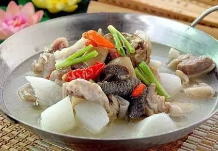 云桂高铁达速,云桂铁路昆明至百色段通车视频