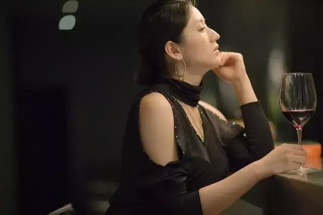 卖酒工作需要做些什么呢,卖酒的叫什么工作