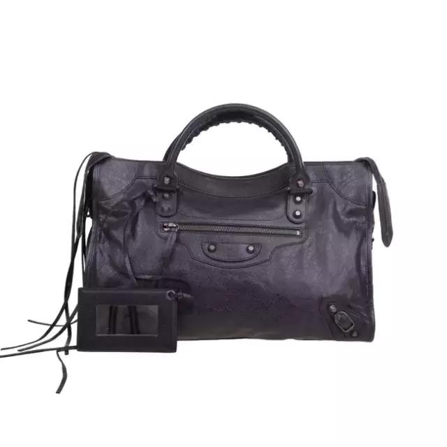 几百年过去了，就没有人告诉这些大牌他们有多丑？