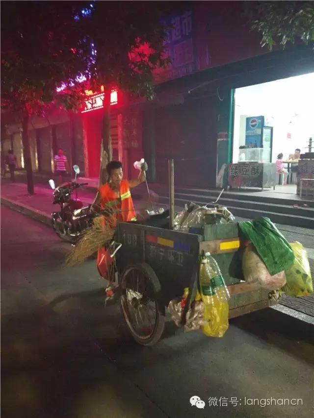 送老客‖中元节留下的残局，谁来为这样的不文明买单？新宁人