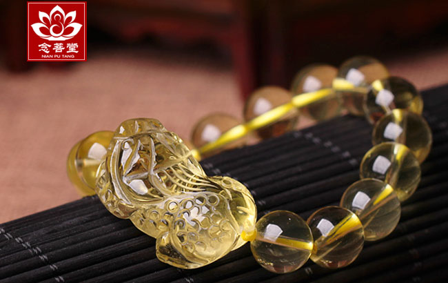 黑曜石貔貅手链戴左手还是右手,朱砂貔貅手链女生戴有什么讲求