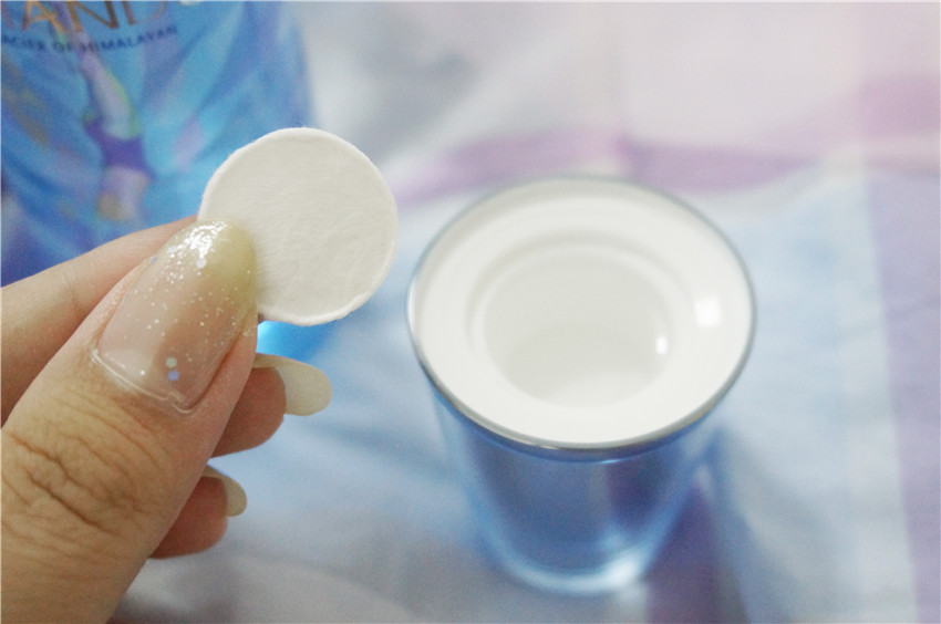 自然堂蓝瓶补水保湿水乳,适合油肌肤夏天用的自然堂冰肌水