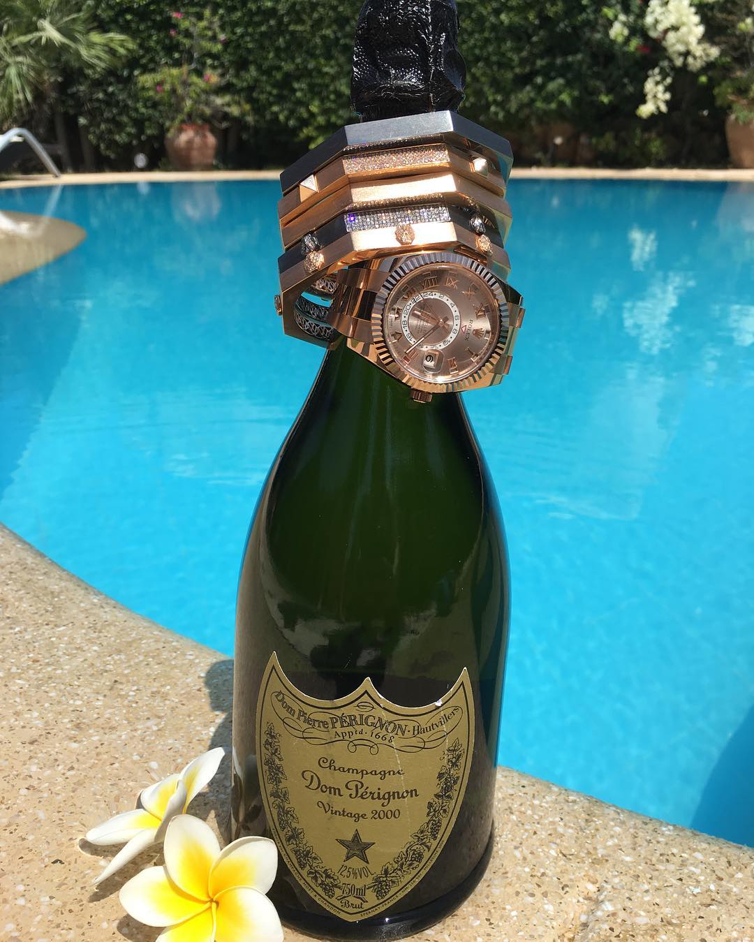 晒*过包**时了！这个白富美有数不清的配饰