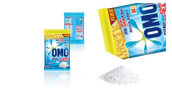 为了女儿卖化妆品,为了买东西什么话都敢说