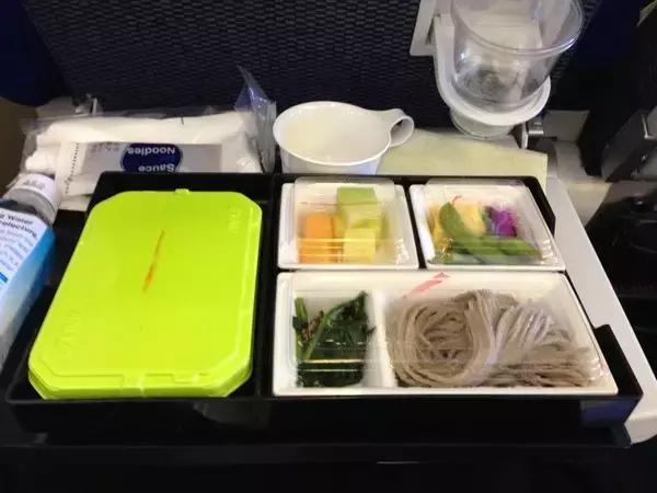 留学省钱技巧之如何购买特价机票,留学生国际机票怎么买最划算