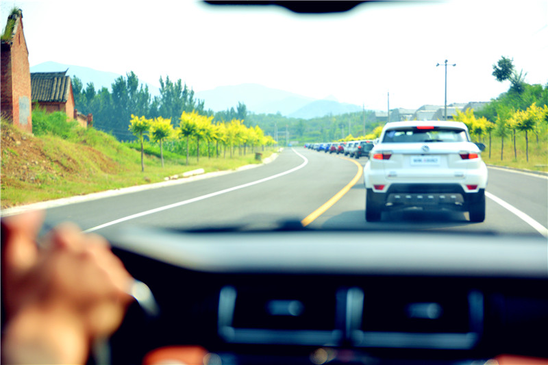 头条试驾江铃驭胜S330：外观配置诚意十足动力系统可圈可点