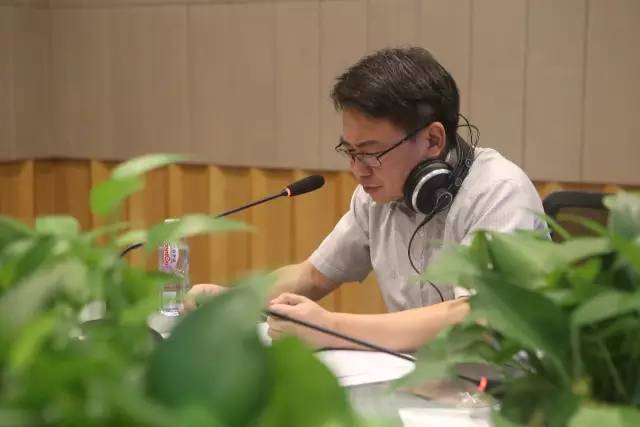 话交通关于枫泾镇、亭林镇的交通问题，奥扫来看他们如何回应