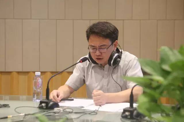 话交通关于枫泾镇、亭林镇的交通问题，奥扫来看他们如何回应