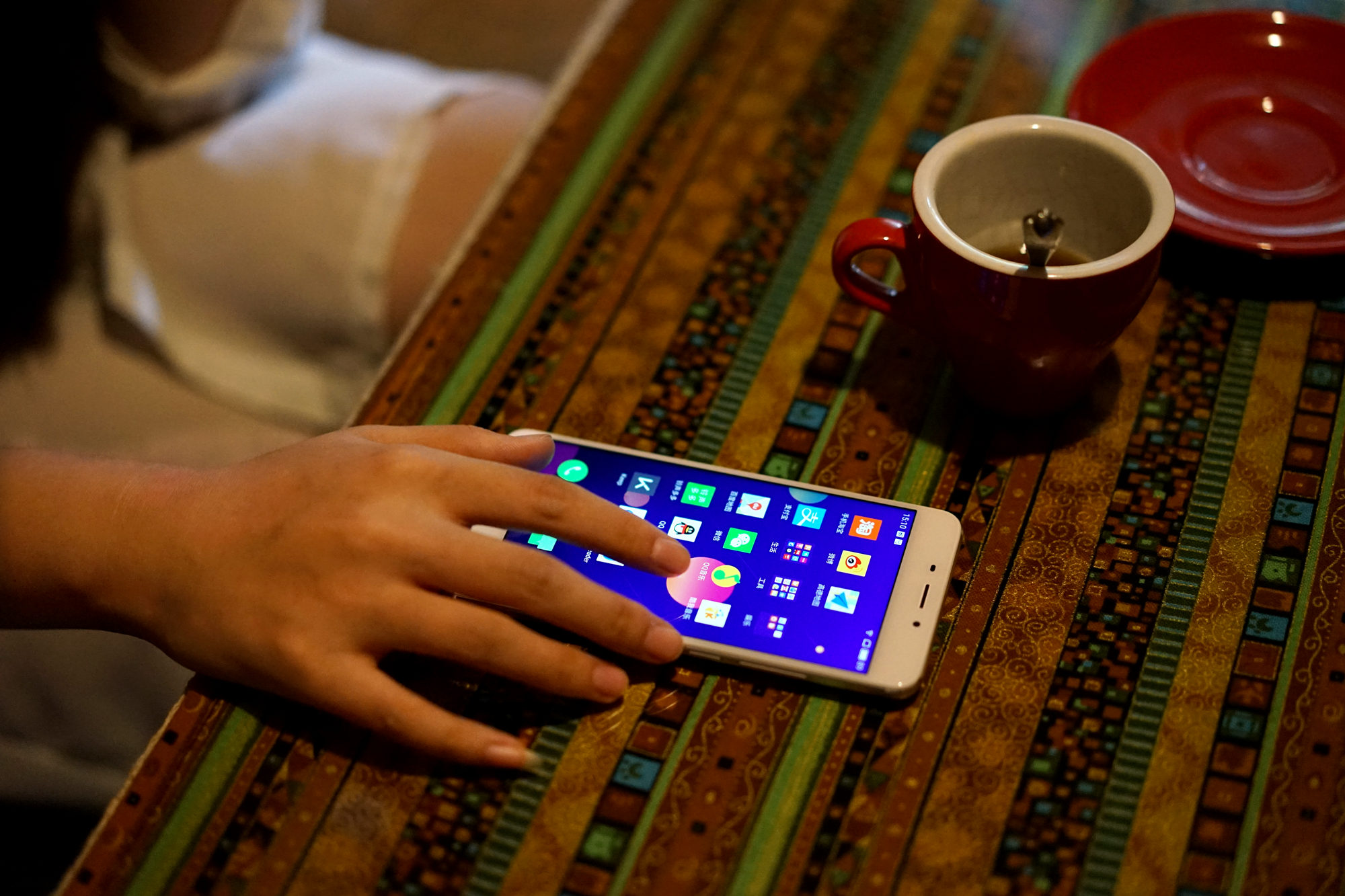 魅蓝e体验,魅蓝e怎么样呢