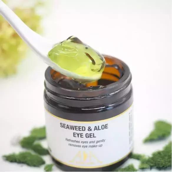 怎样保养眼部才能不长细纹,眼霜怎么保养效果最好