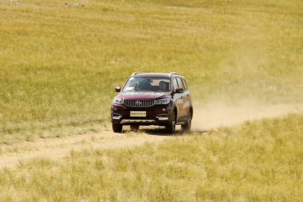 试驾宝马x7新款,新款斯威x7正式上市