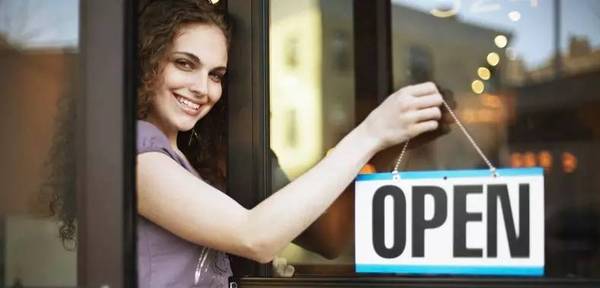 无处不在阿姆斯特朗,无处不在西海岸