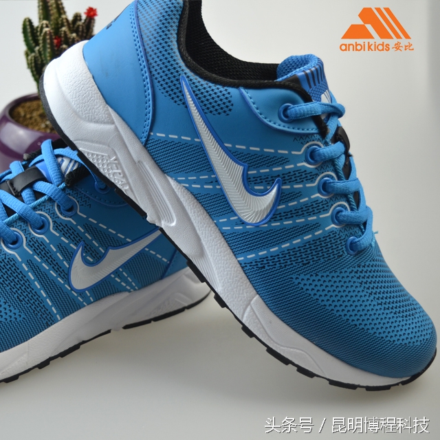 安比鞋业教您如何分年龄段为孩子选合适童鞋？