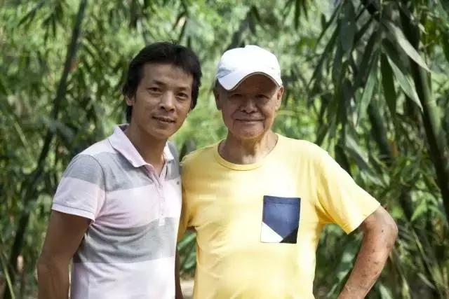 好久没有香港导演来英德取景了，但他来了，拍本地片！