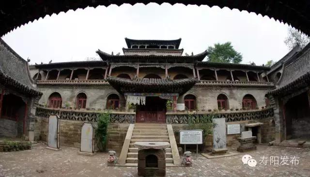 山西寿阳龙栖湖,龙栖湖五峰山