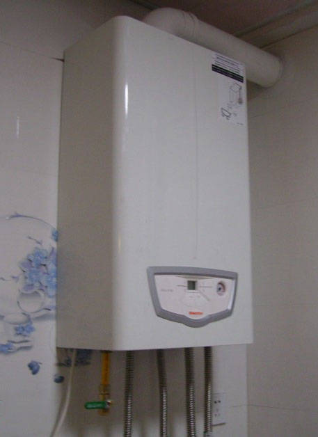 新房天然气壁挂炉必须装吗,家里改用燃气壁挂炉供暖