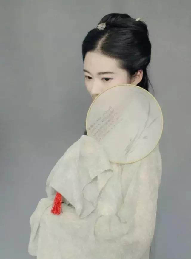 中国汉服穿搭女,好看的汉服搭配女