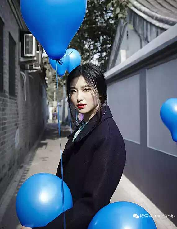 小个子粗毛呢娃娃翻领短外套 (小个子穿翻领毛呢大衣怎么搭配)