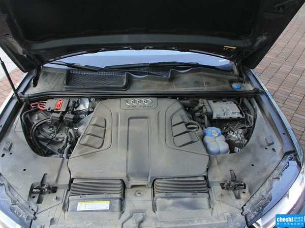 老款奥迪q7手动挡车型,奥迪q7这车怎么样