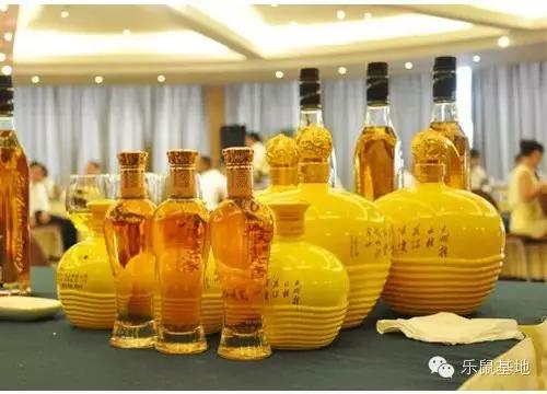 北京的年味渐渐回来了,北漂带回家的年货