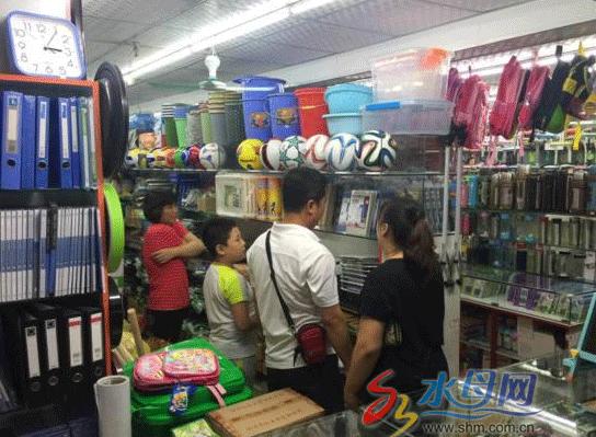 开学经济渐渐升温,新学期临近开学经济升温