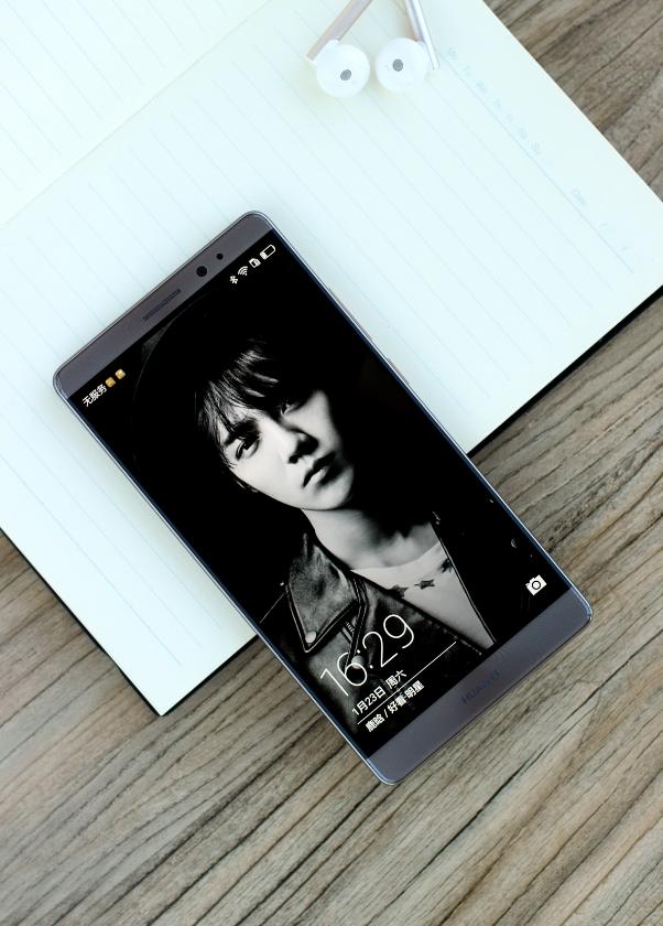 大屏华为mate8性能依旧坚挺,华为mate8经典