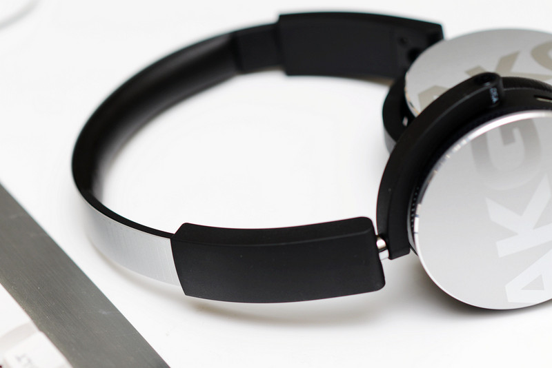 akg耳机y50bt,akgy50bt降噪吗