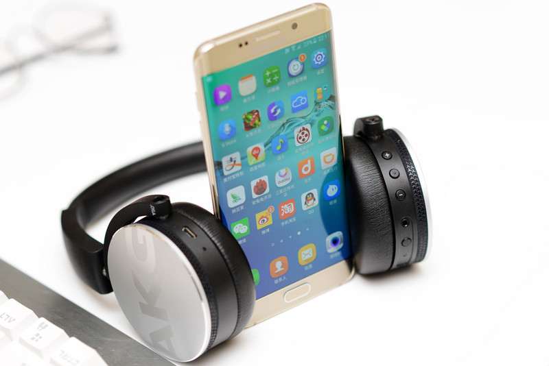 akg耳机y50bt,akgy50bt降噪吗