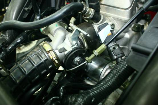 一探究竟！专业拆解告诉你RZ3何以称为“街霸”