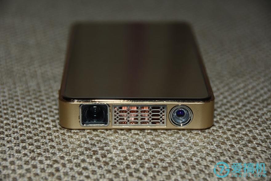 青春不错过,神画小媚投影仪