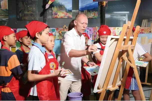 武汉新中式极简轻奢风格,武汉轻奢风格图片