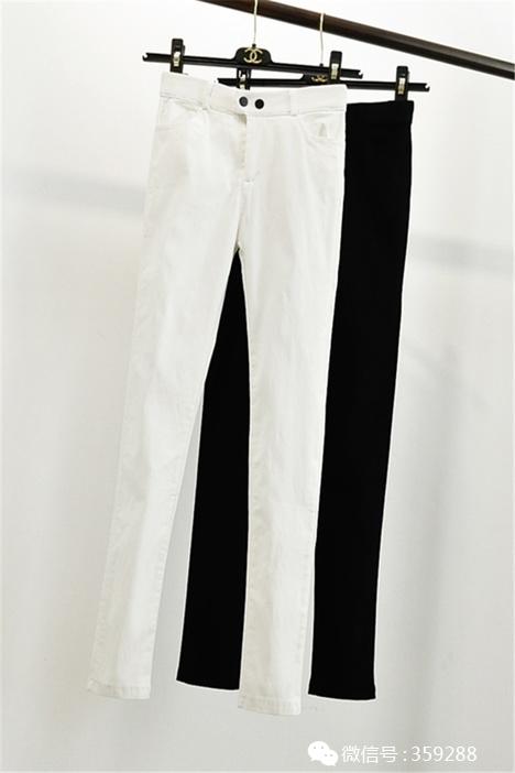 大长腿+性感，裤装就是最佳资源