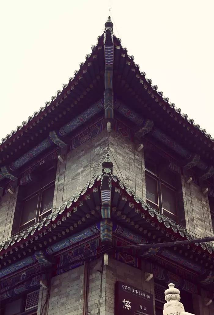 中国古建筑标志瓦当斗拱,瓦当古建筑